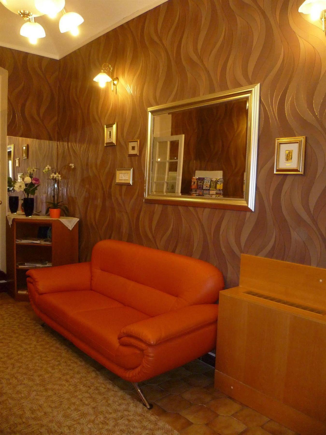 Aladin Praha Hotel Exterior photo